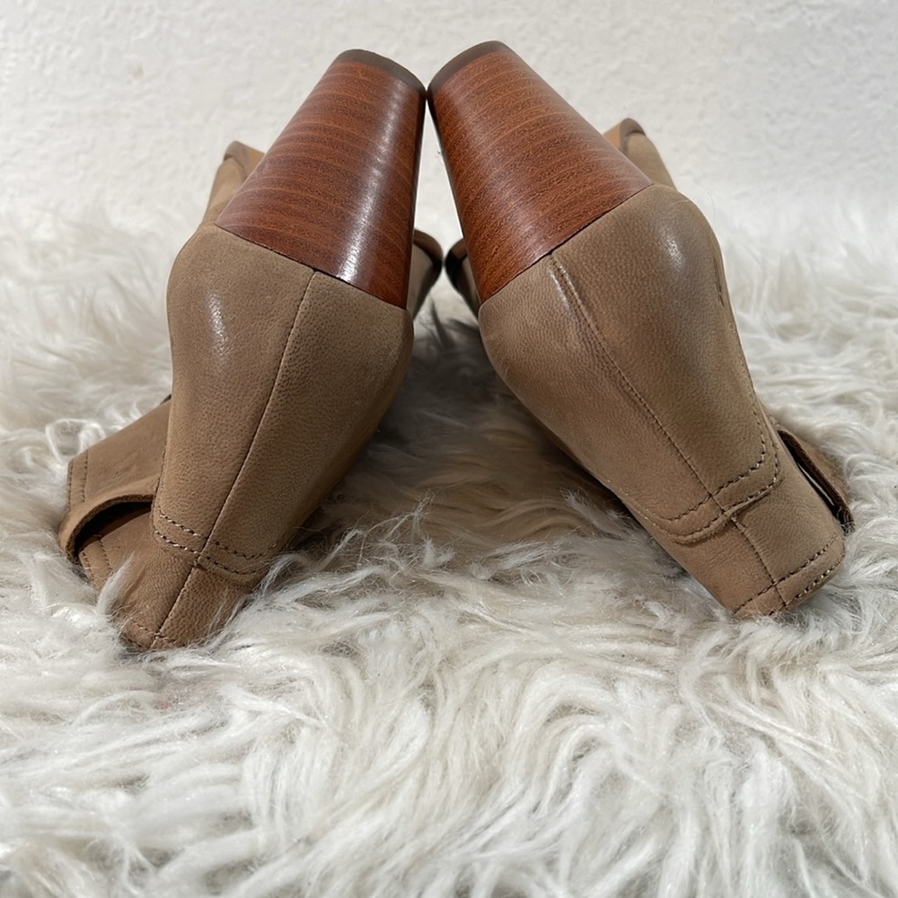 FRYE Reina Bootie 79258 Leather Brown Nubuck Slip On Ankle Booties Boots Sz 8.5 - Picture 10 of 16
